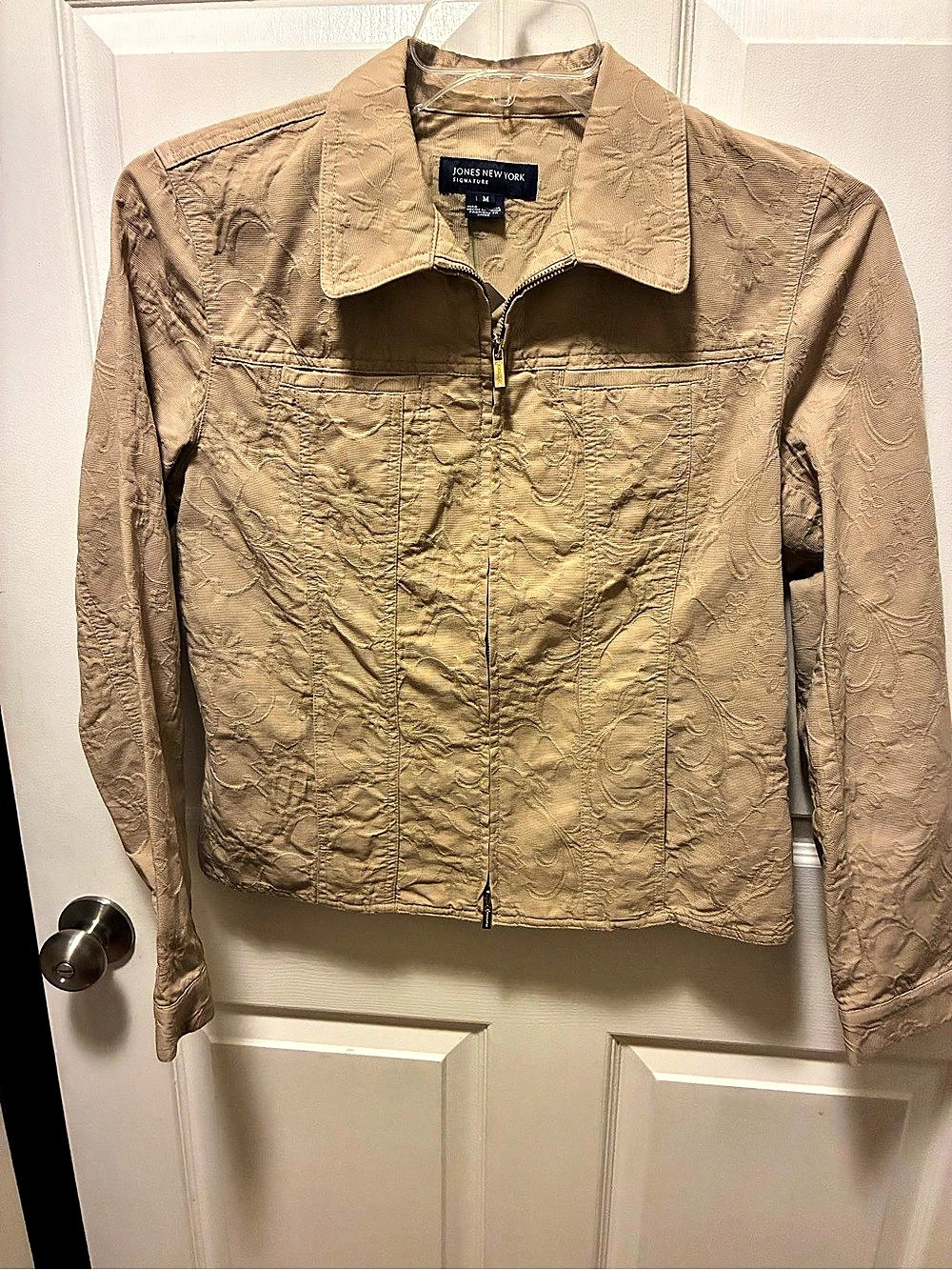 Jones New York Textured Utility Jacket in Beige Size Medium preowned